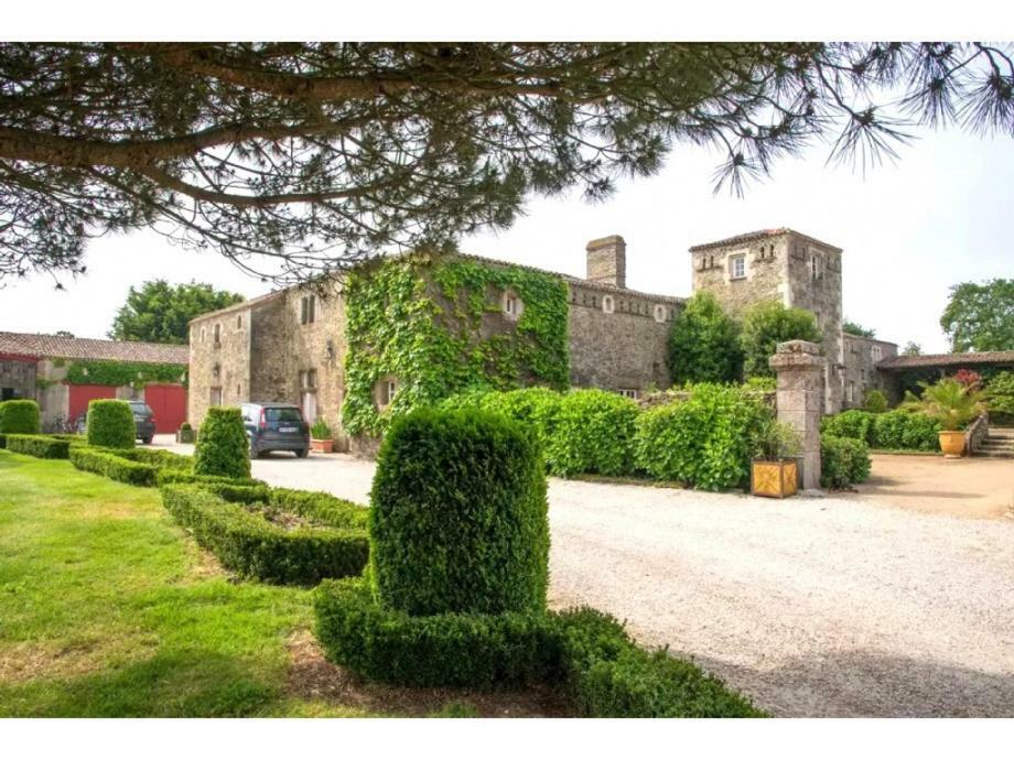 Logis De La Robliniere Bed & Breakfast Landevieille Eksteriør bilde